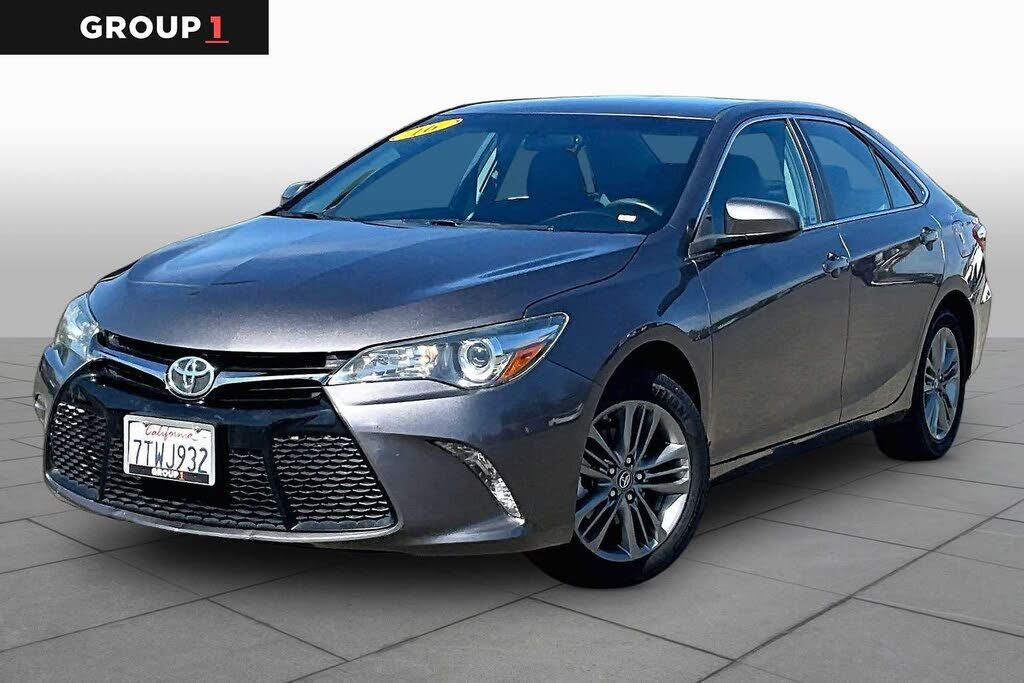 2016 TOYOTA Camry