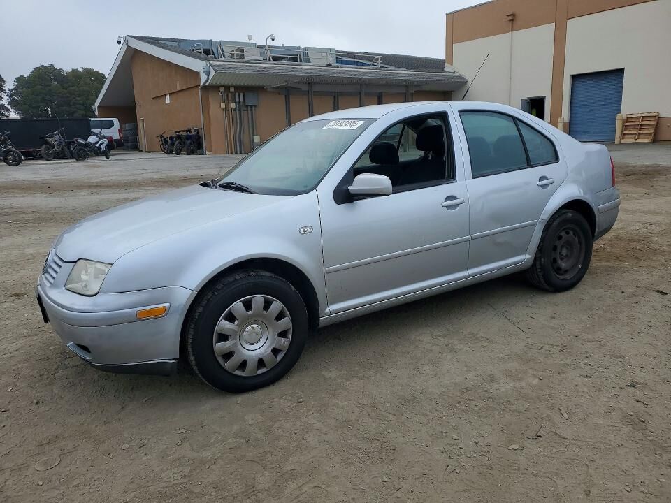 2003 VOLKSWAGEN Jetta