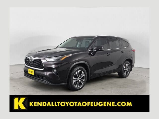 2022 TOYOTA Highlander