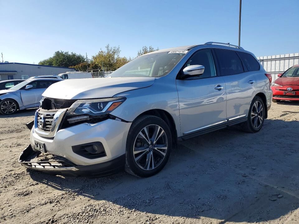 2019 NISSAN Pathfinder