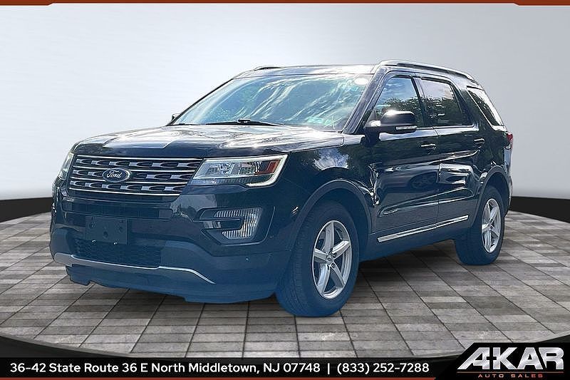 2017 FORD Explorer
