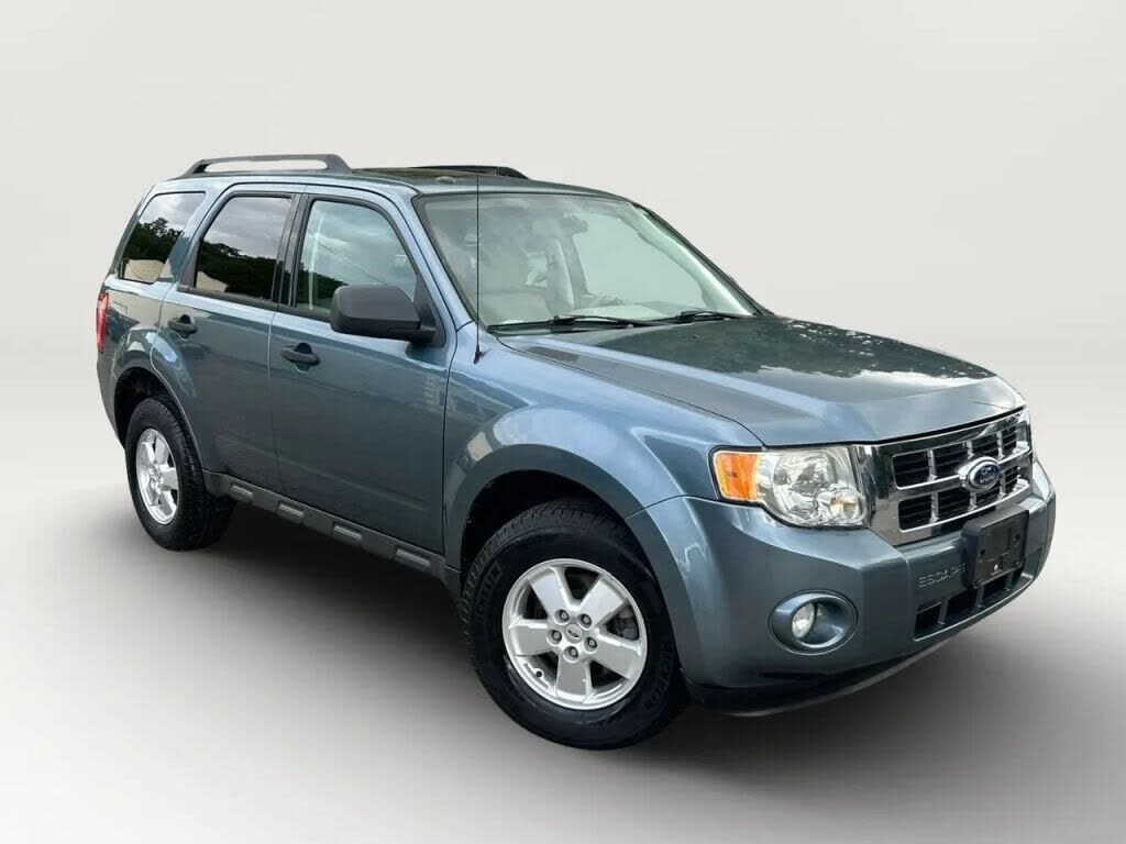 2010 FORD Escape
