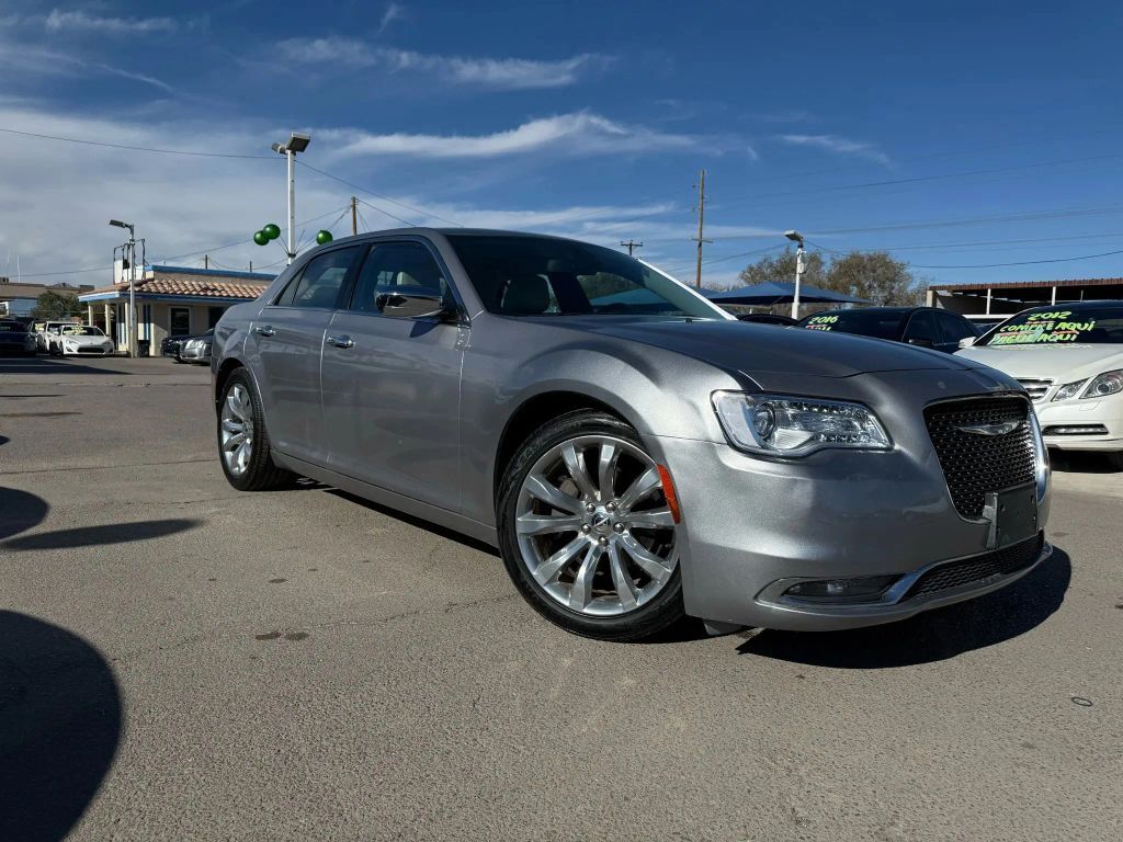 2018 CHRYSLER 300