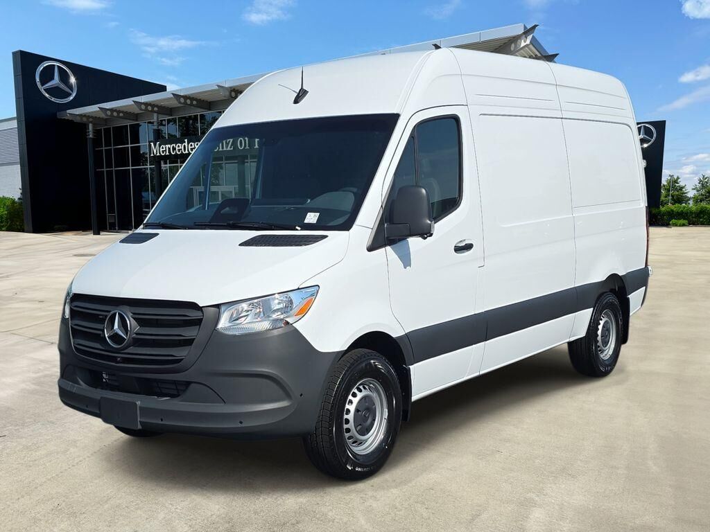 2026 MERCEDES-BENZ Sprinter