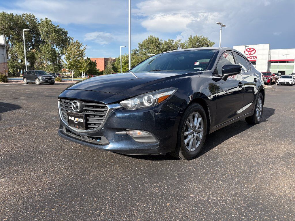 2017 MAZDA Mazda3