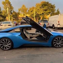 2016 BMW i8