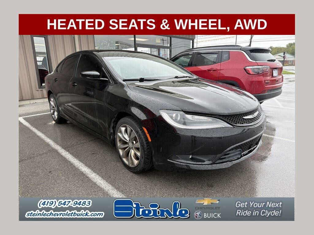 2015 CHRYSLER 200