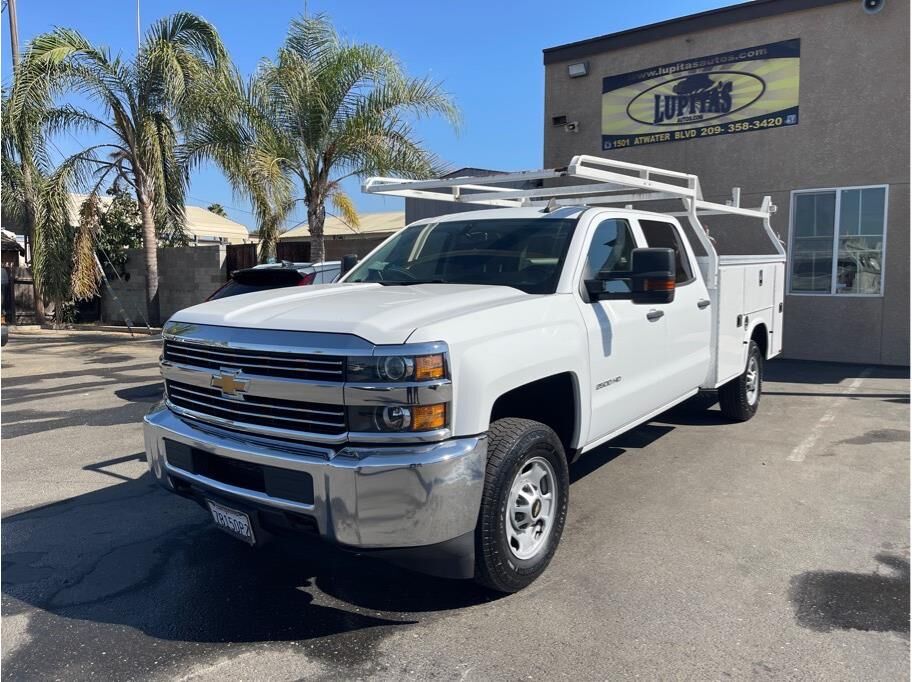 2018 CHEVROLET Silverado