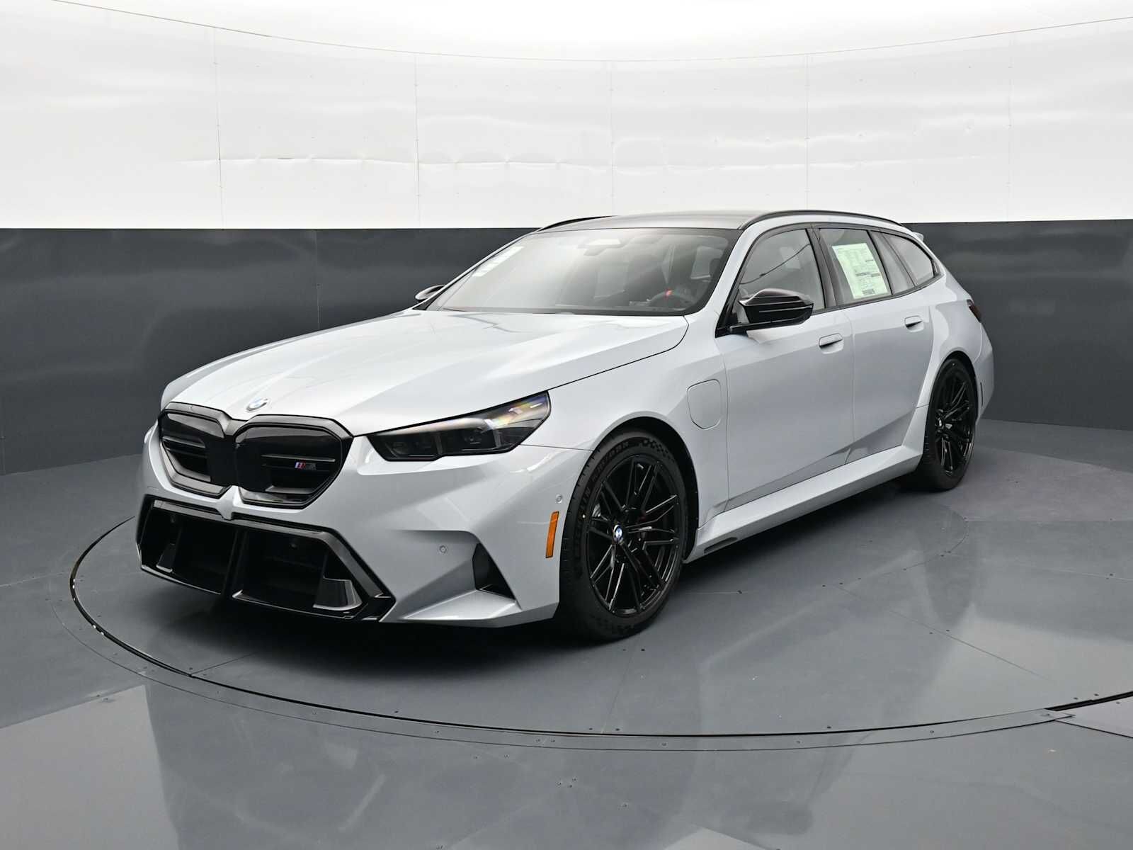 2027 BMW M5