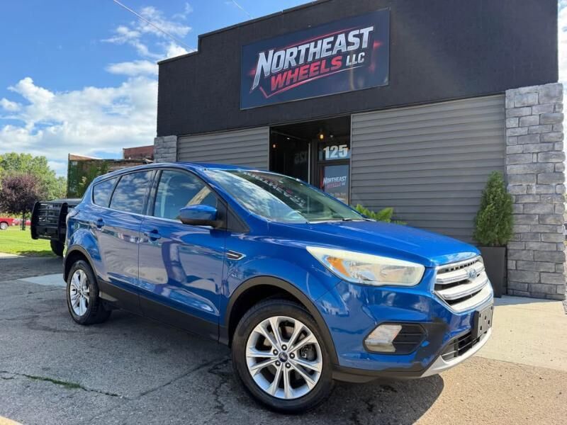 2017 FORD Escape