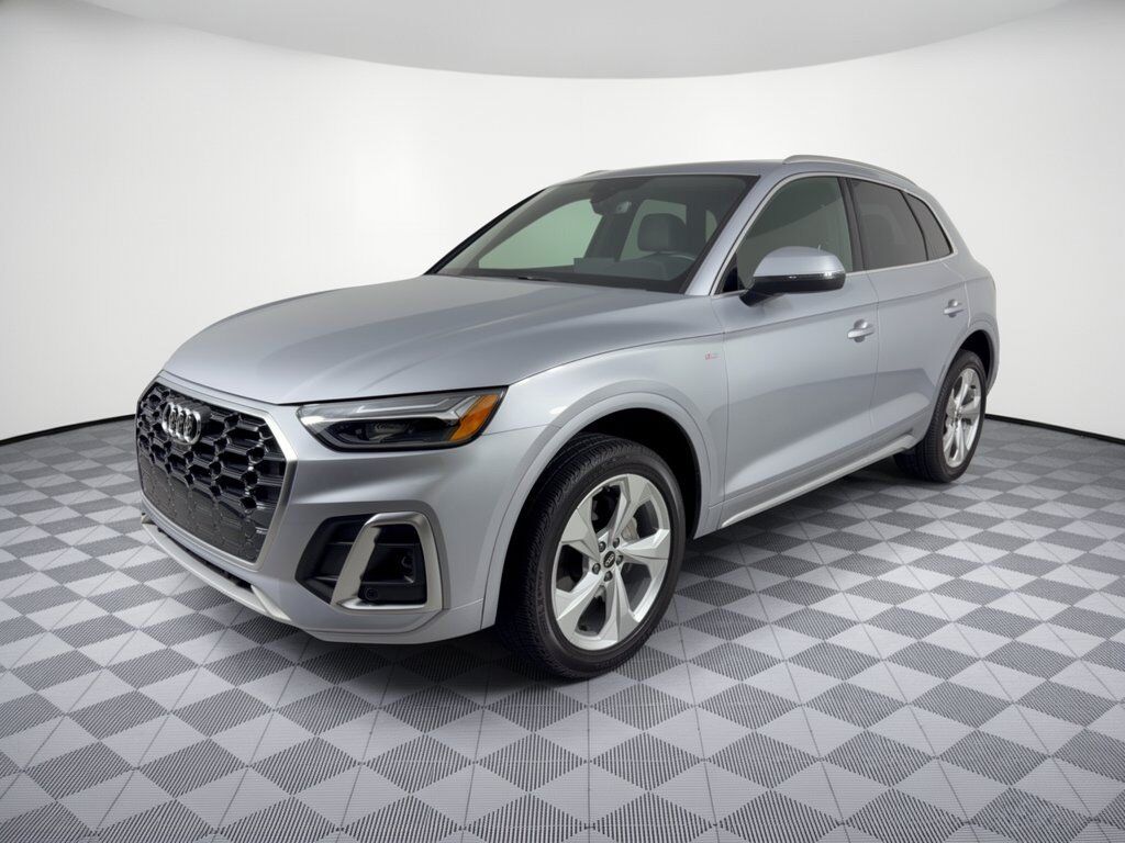 2022 AUDI Q5