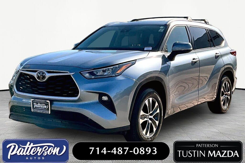 2020 TOYOTA Highlander