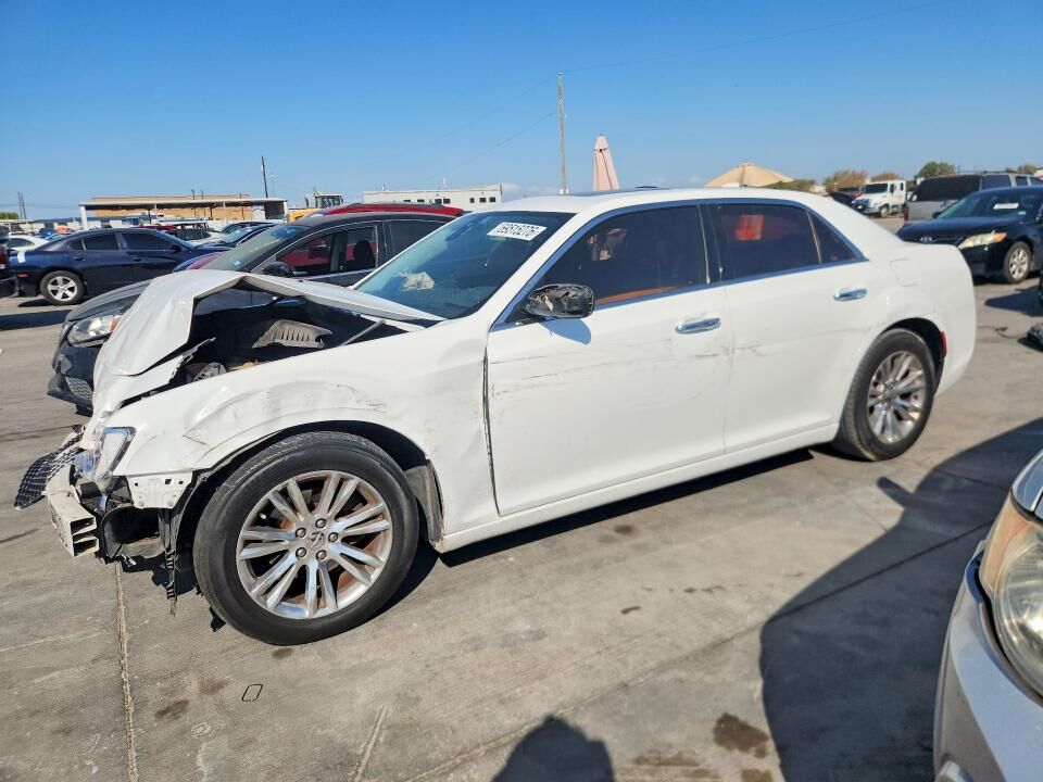 2016 CHRYSLER 300