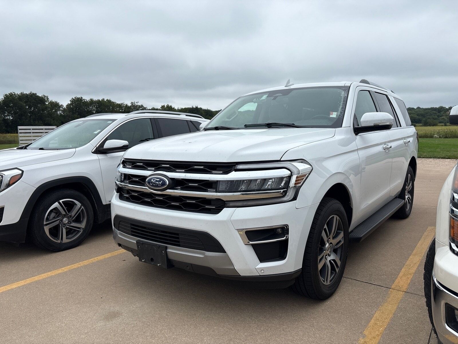 2024 FORD Expedition