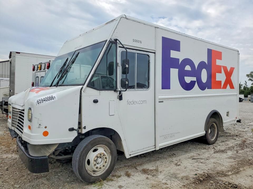 2022 FORD Commercial Chassis