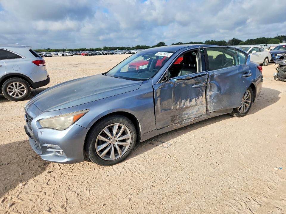 2014 INFINITI Q50
