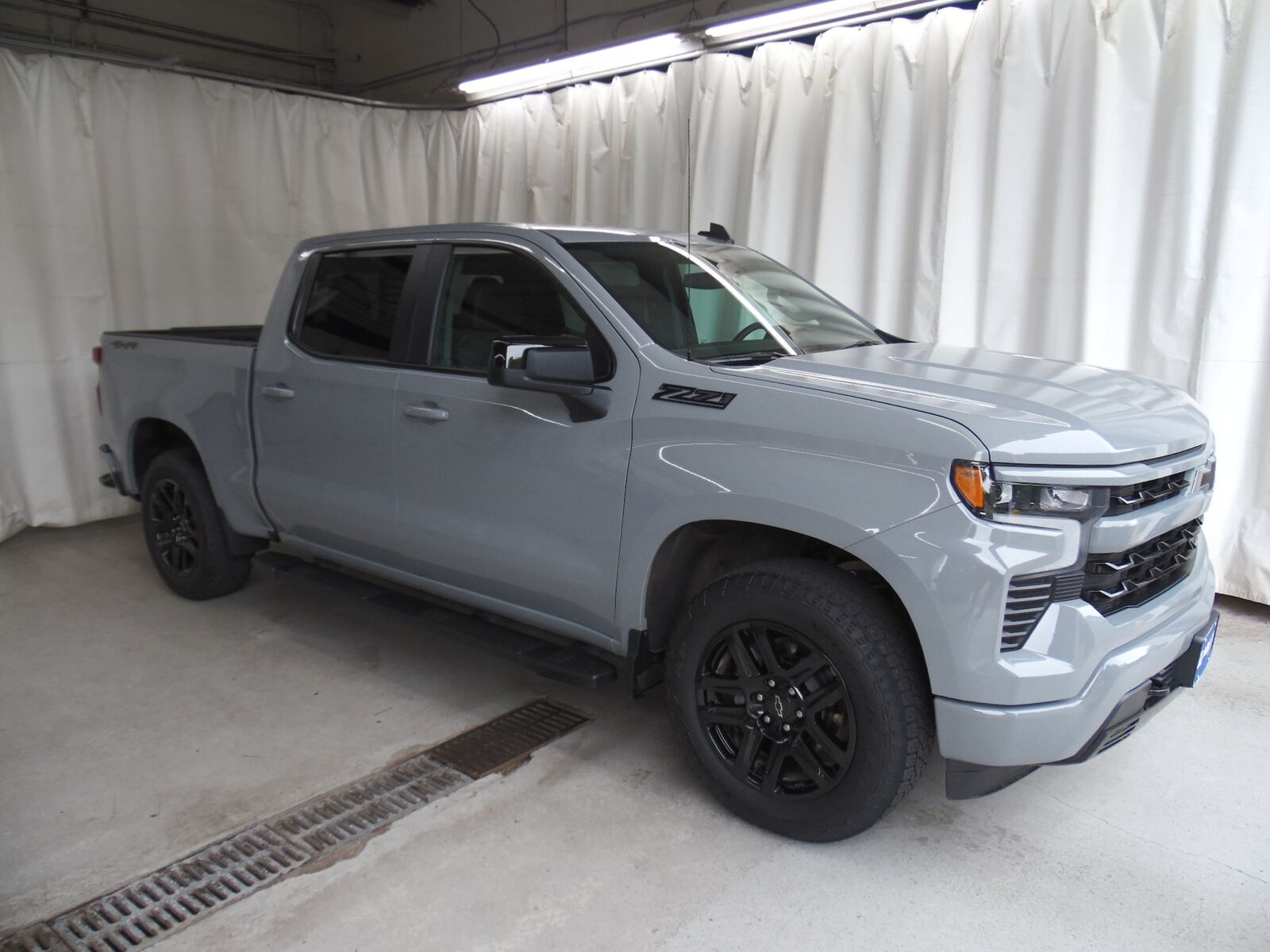 2024 CHEVROLET Silverado