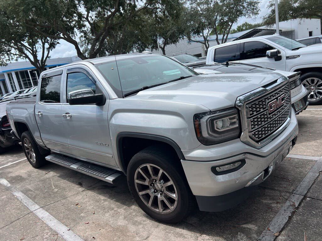 2017 GMC Sierra