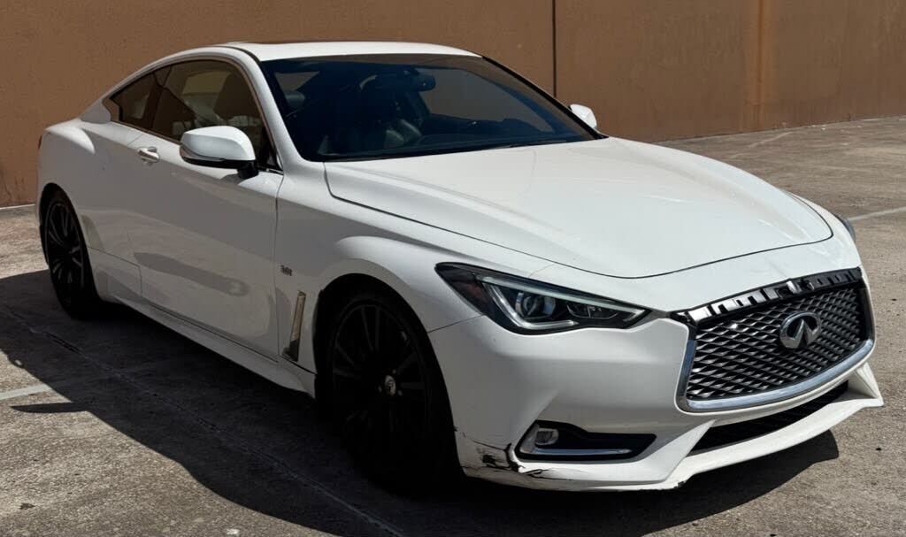 2018 INFINITI Q60