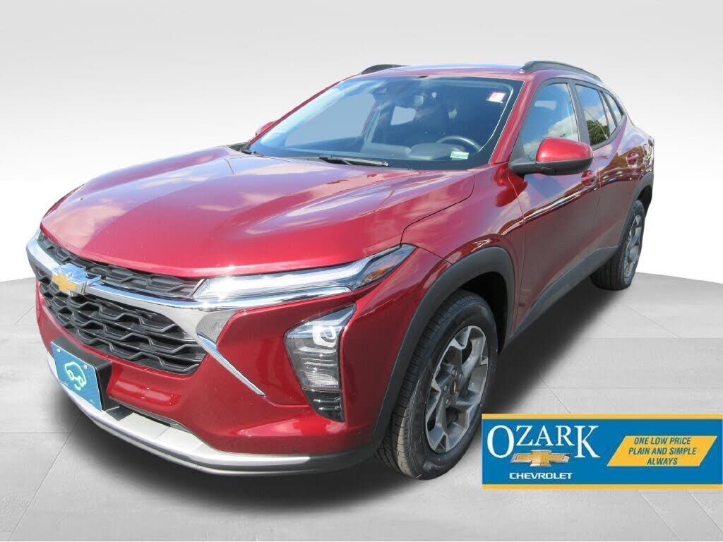 2024 CHEVROLET Trax