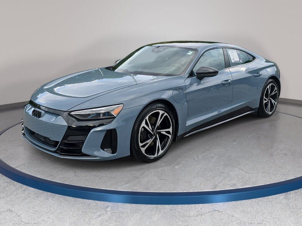 2023 AUDI e-tron GT