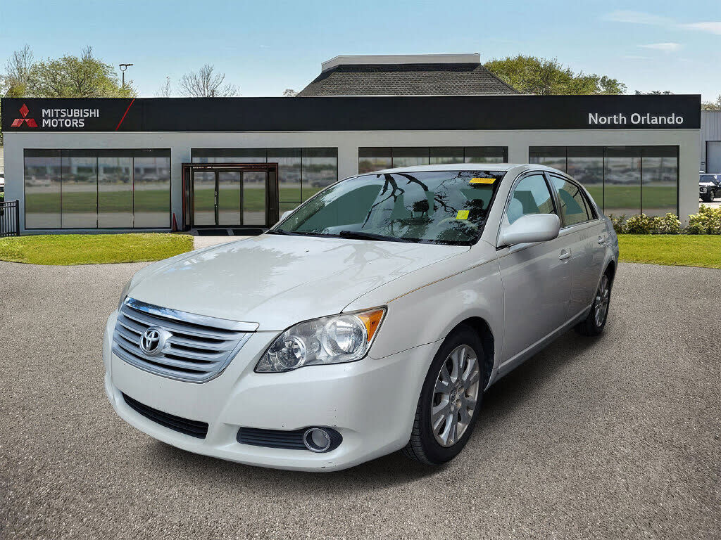 2010 TOYOTA Avalon