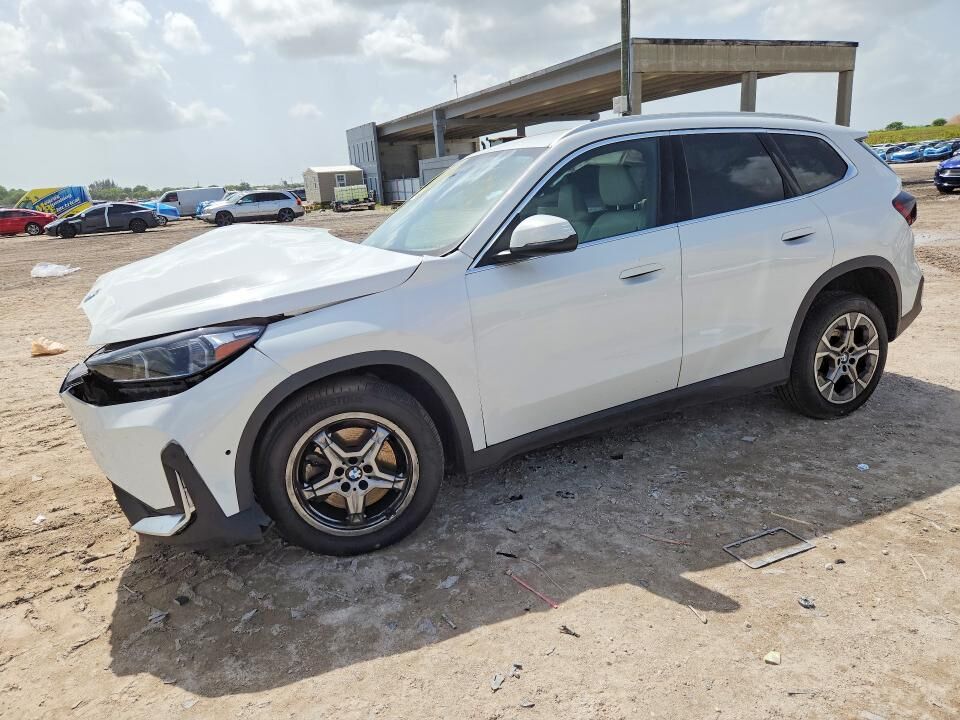 2023 BMW X1