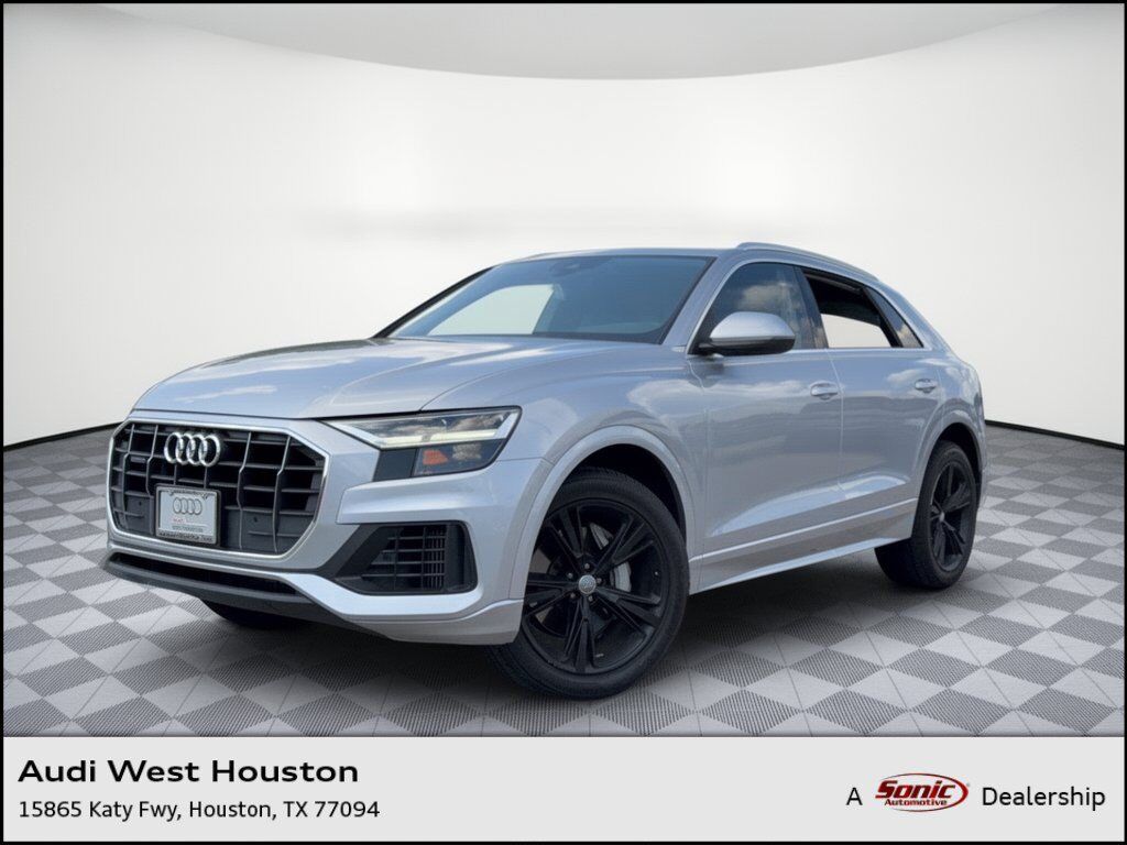 2020 AUDI Q8