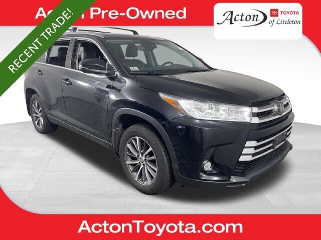 2019 TOYOTA Highlander