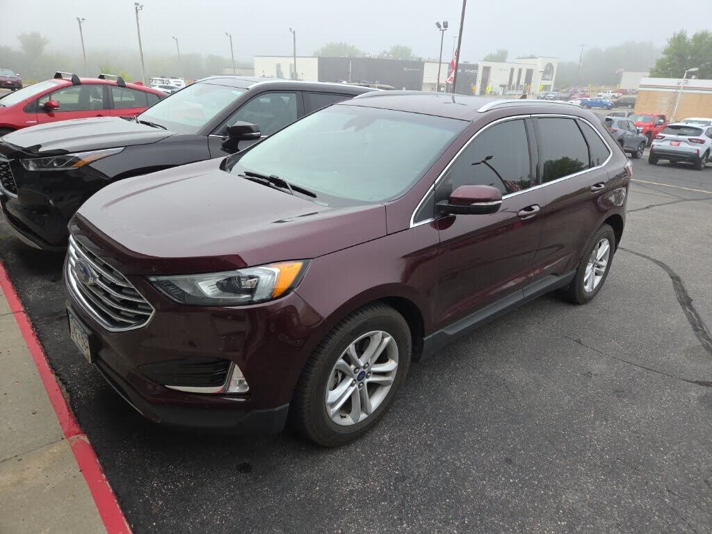 2019 FORD Edge