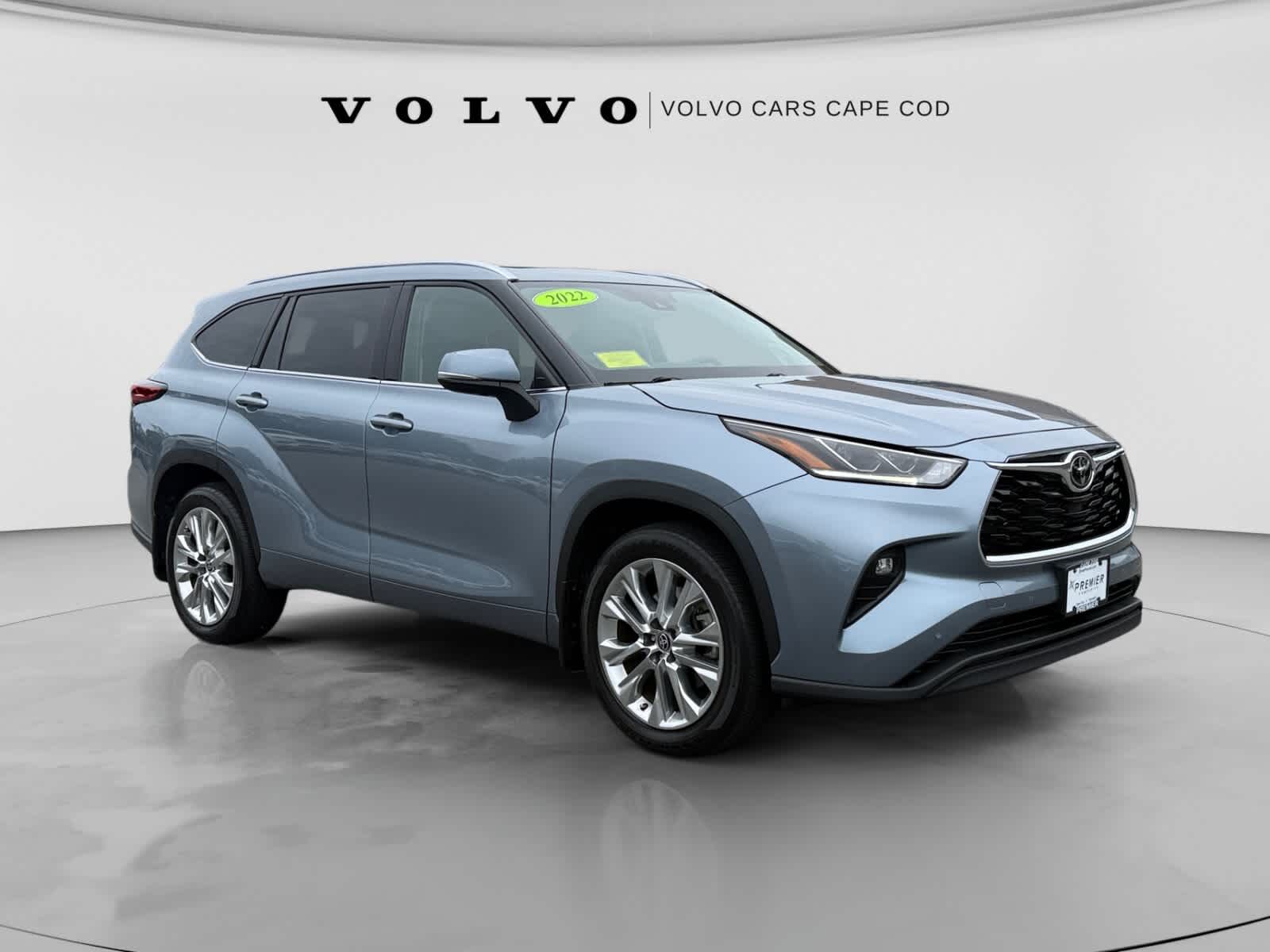 2022 TOYOTA Highlander