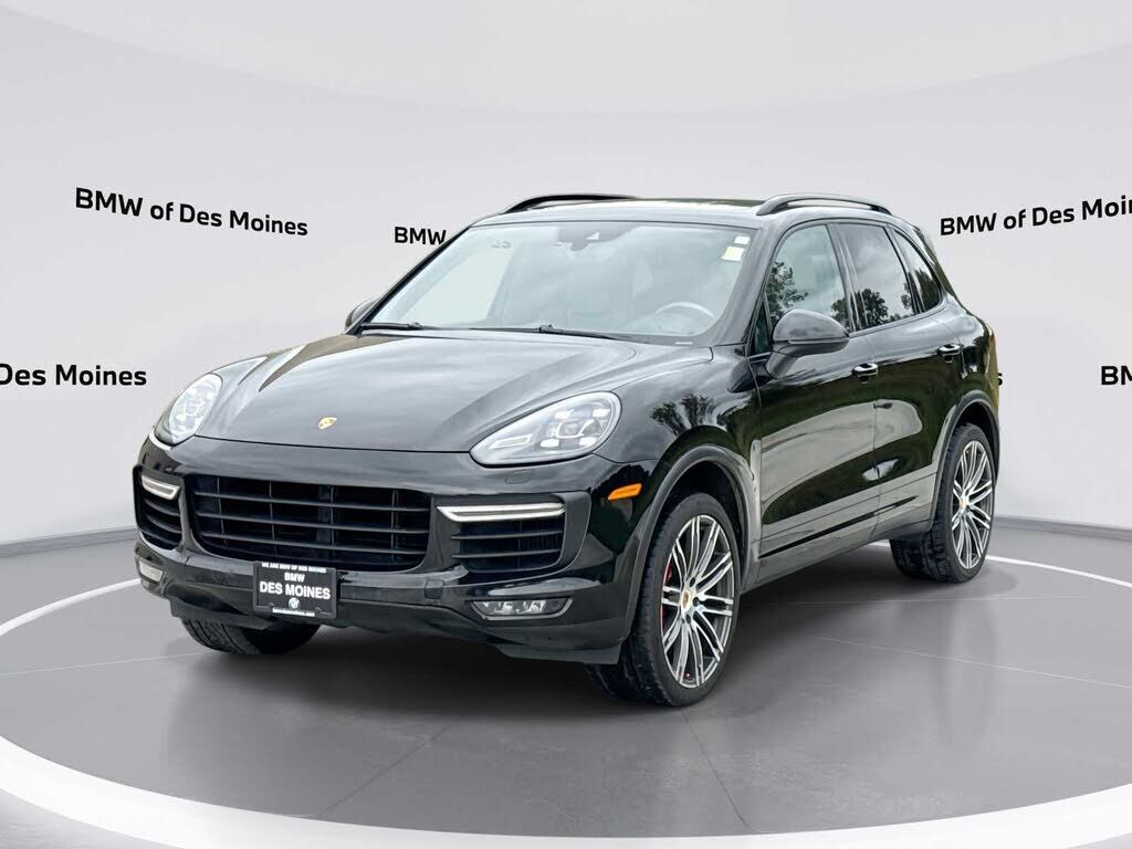 2016 PORSCHE Cayenne