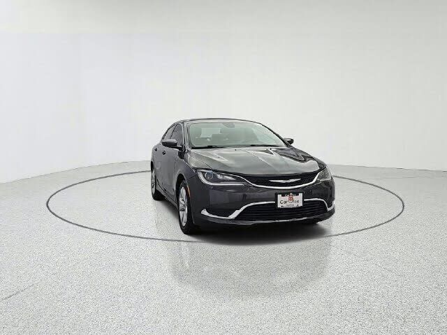 2016 CHRYSLER 200