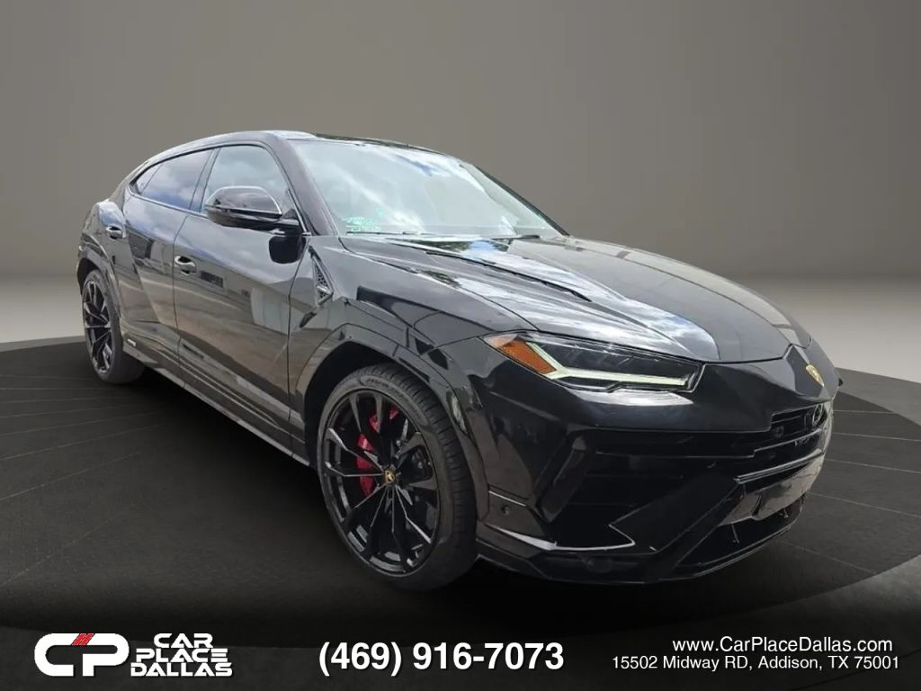 2024 LAMBORGHINI URUS