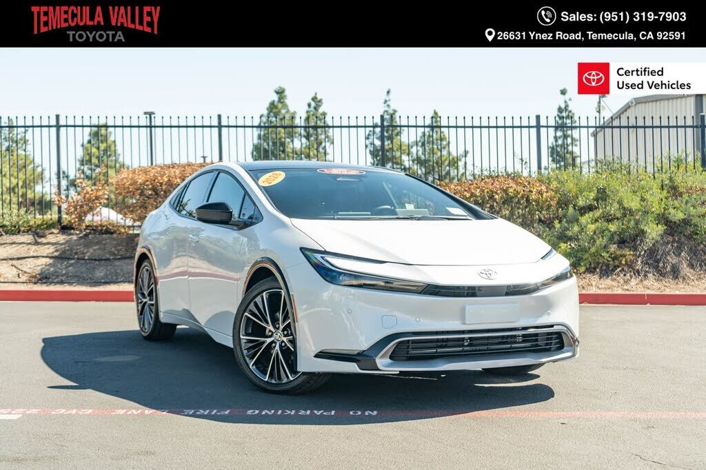 2026 TOYOTA PRIUS