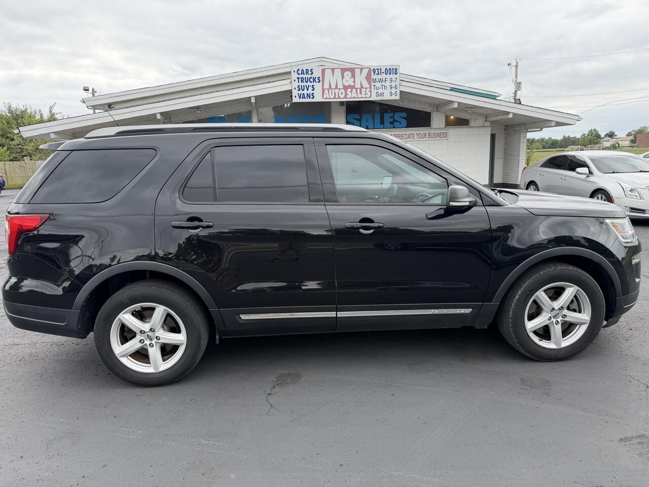 2019 FORD Explorer
