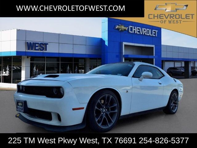 2020 DODGE Challenger
