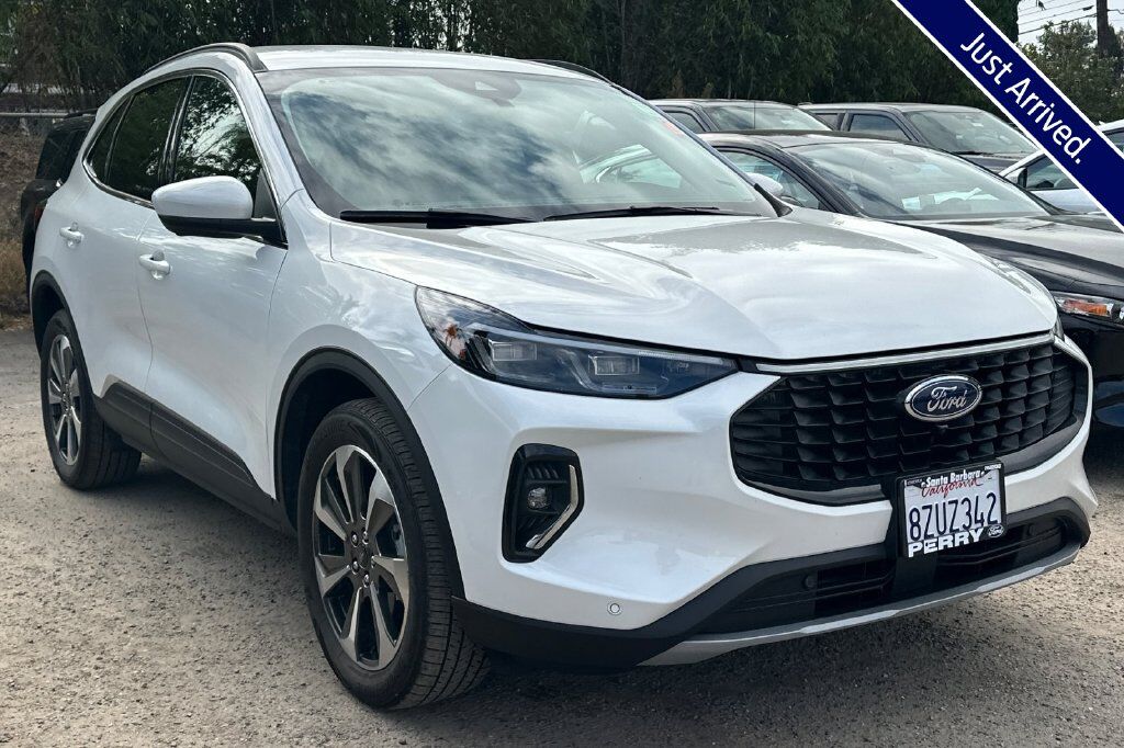 2023 FORD Escape