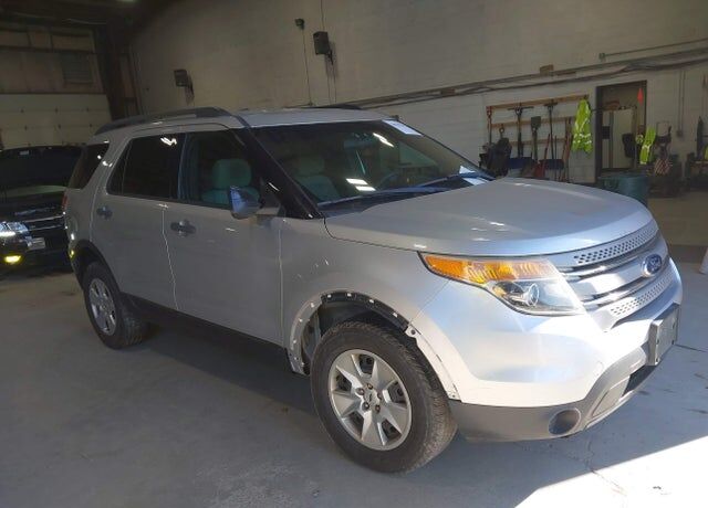 2013 FORD Explorer