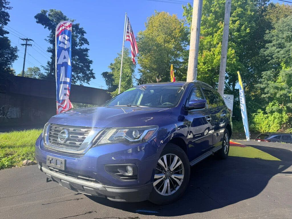 2018 NISSAN Pathfinder
