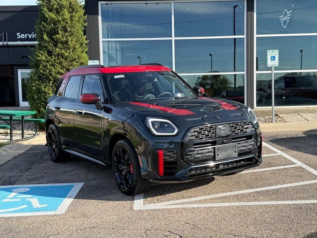 2025 MINI Countryman