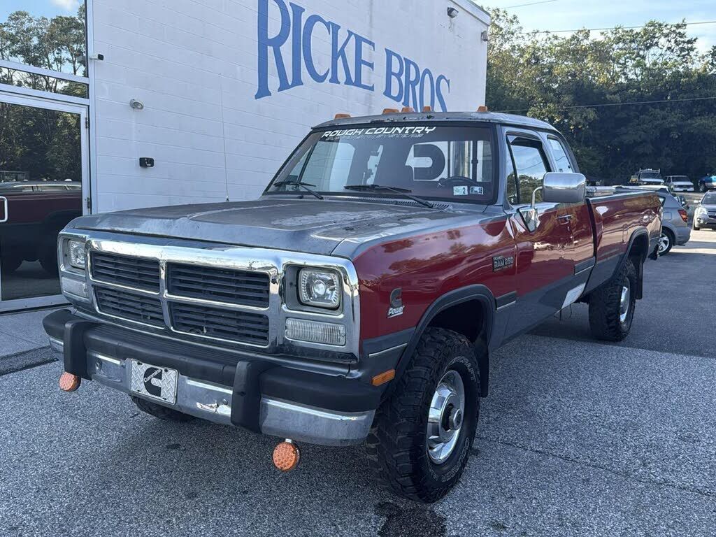 1992 DODGE W-Series