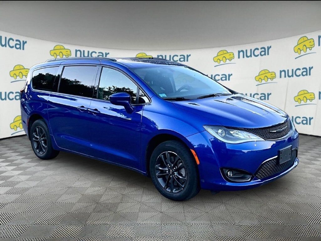 2020 CHRYSLER Pacifica