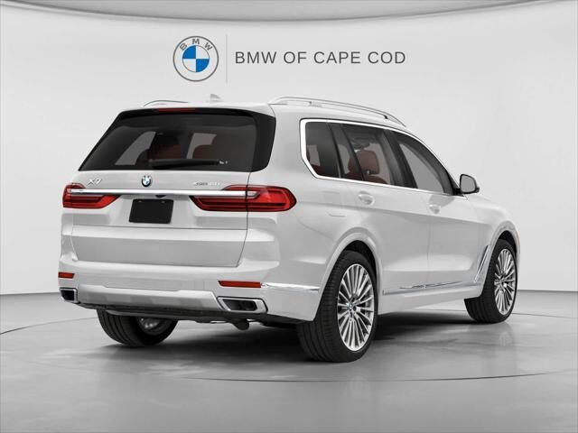 2021 BMW X7