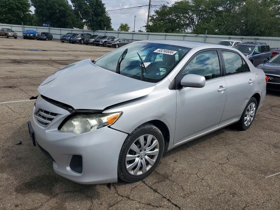 2013 TOYOTA Corolla