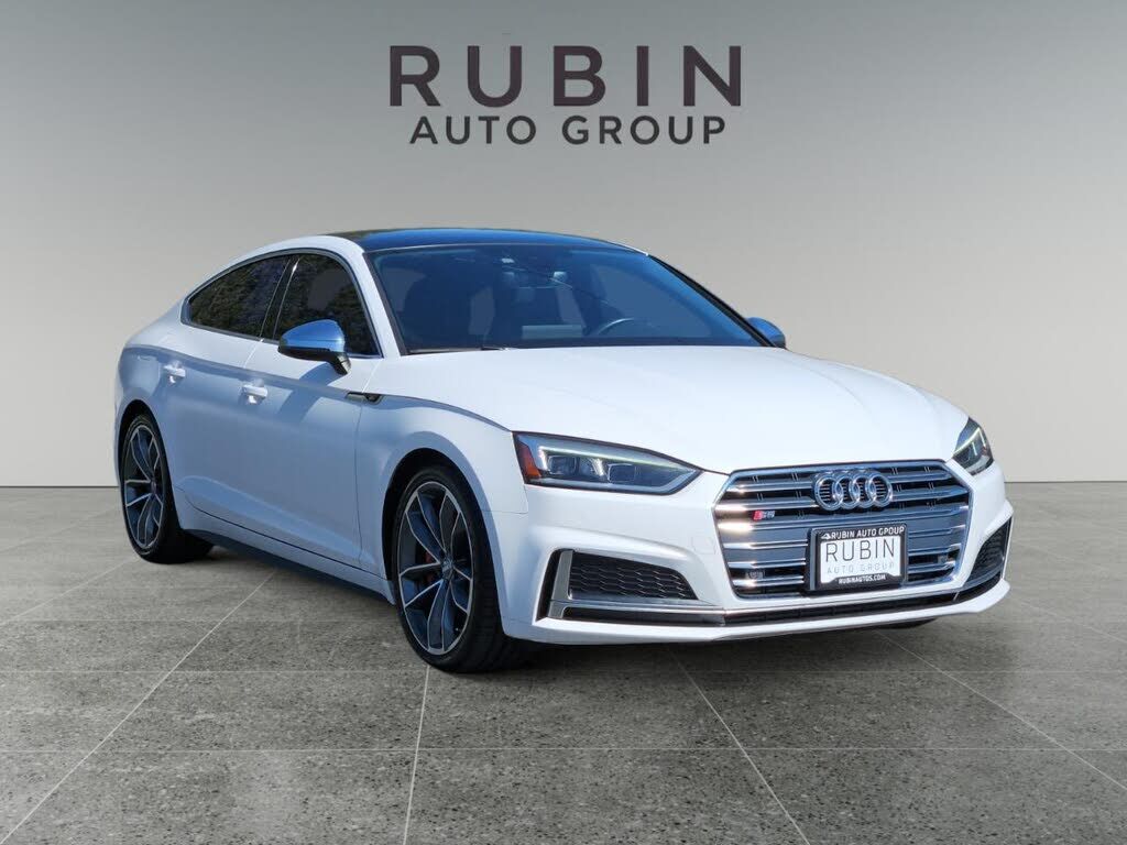 2018 AUDI S5