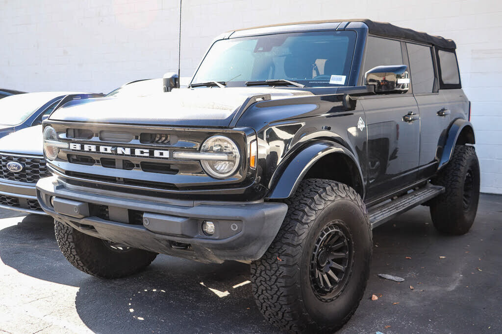 2022 FORD Bronco