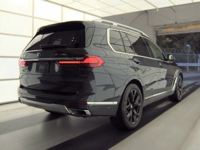 2020 BMW X7