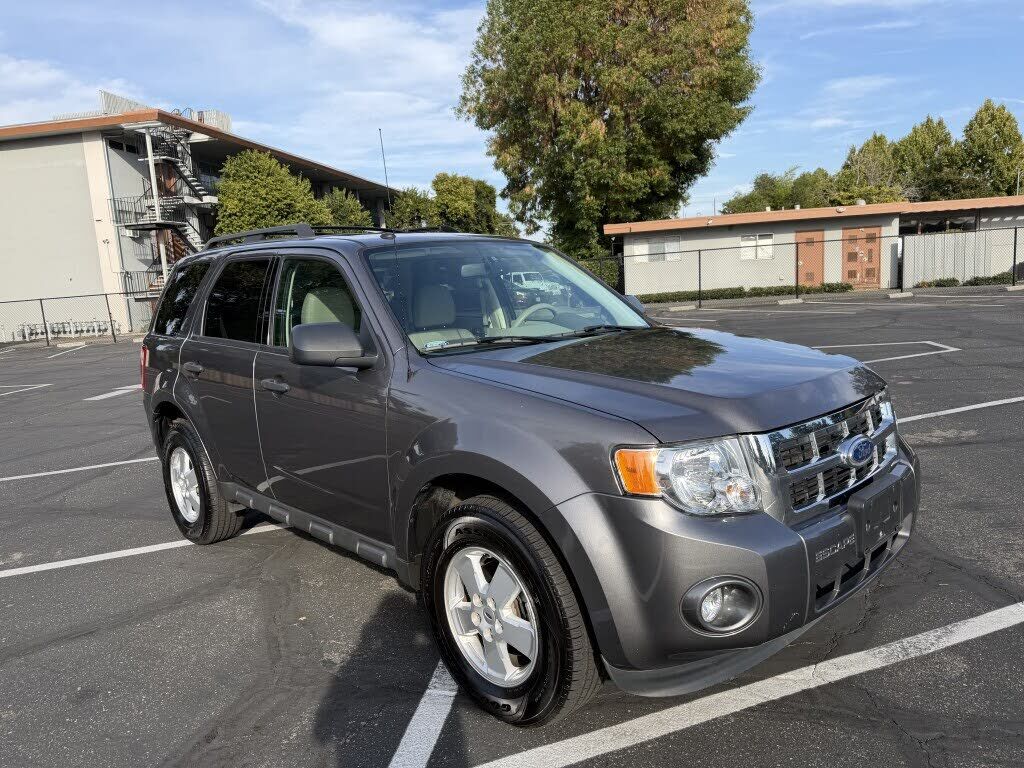2012 FORD Escape