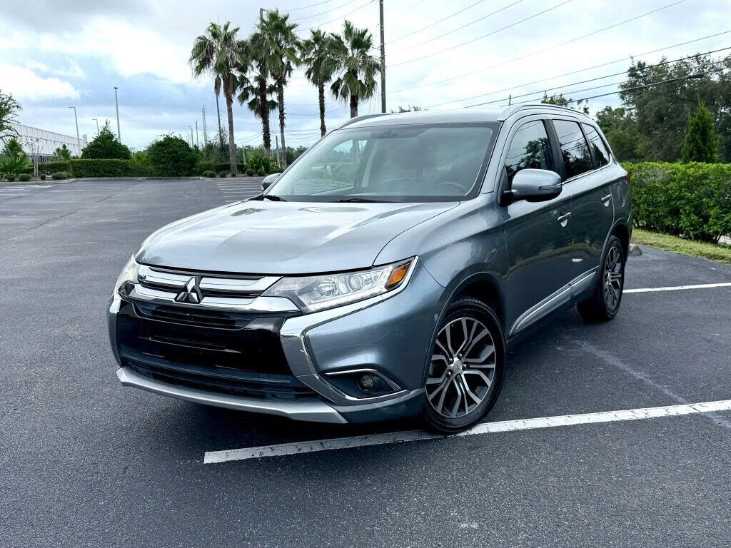 2017 MITSUBISHI Outlander